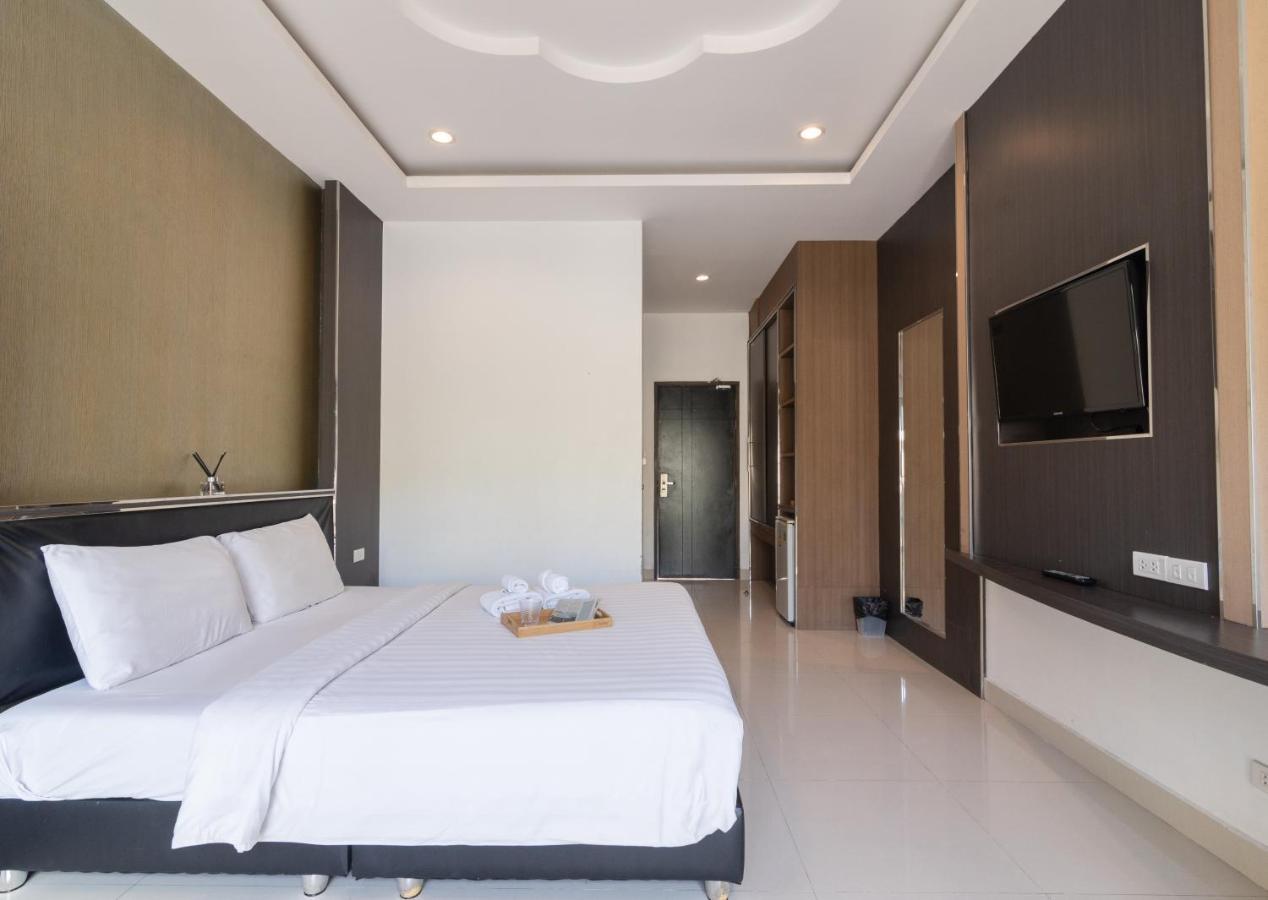 Tribe Pattaya Hotel Luaran gambar